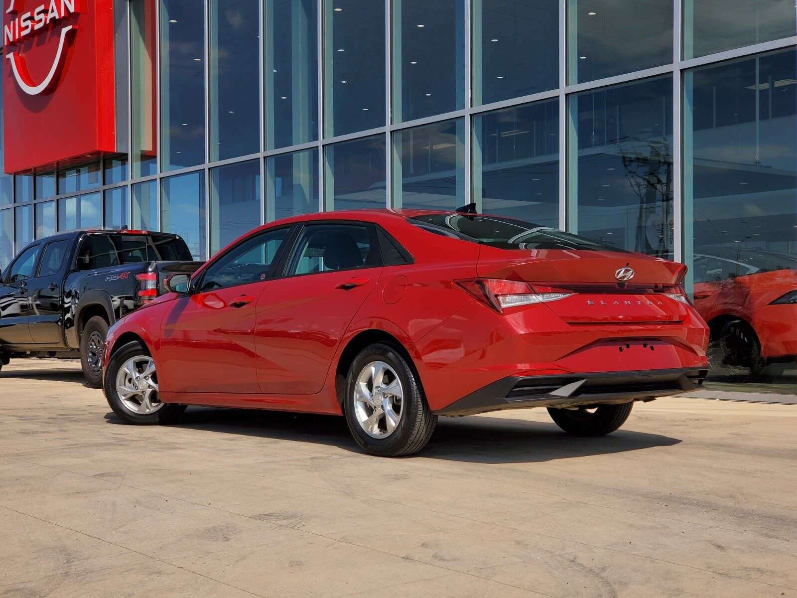 2022 Hyundai Elantra Essential, Heated Front Seats, Rearview Camera, Fo — снимка 1