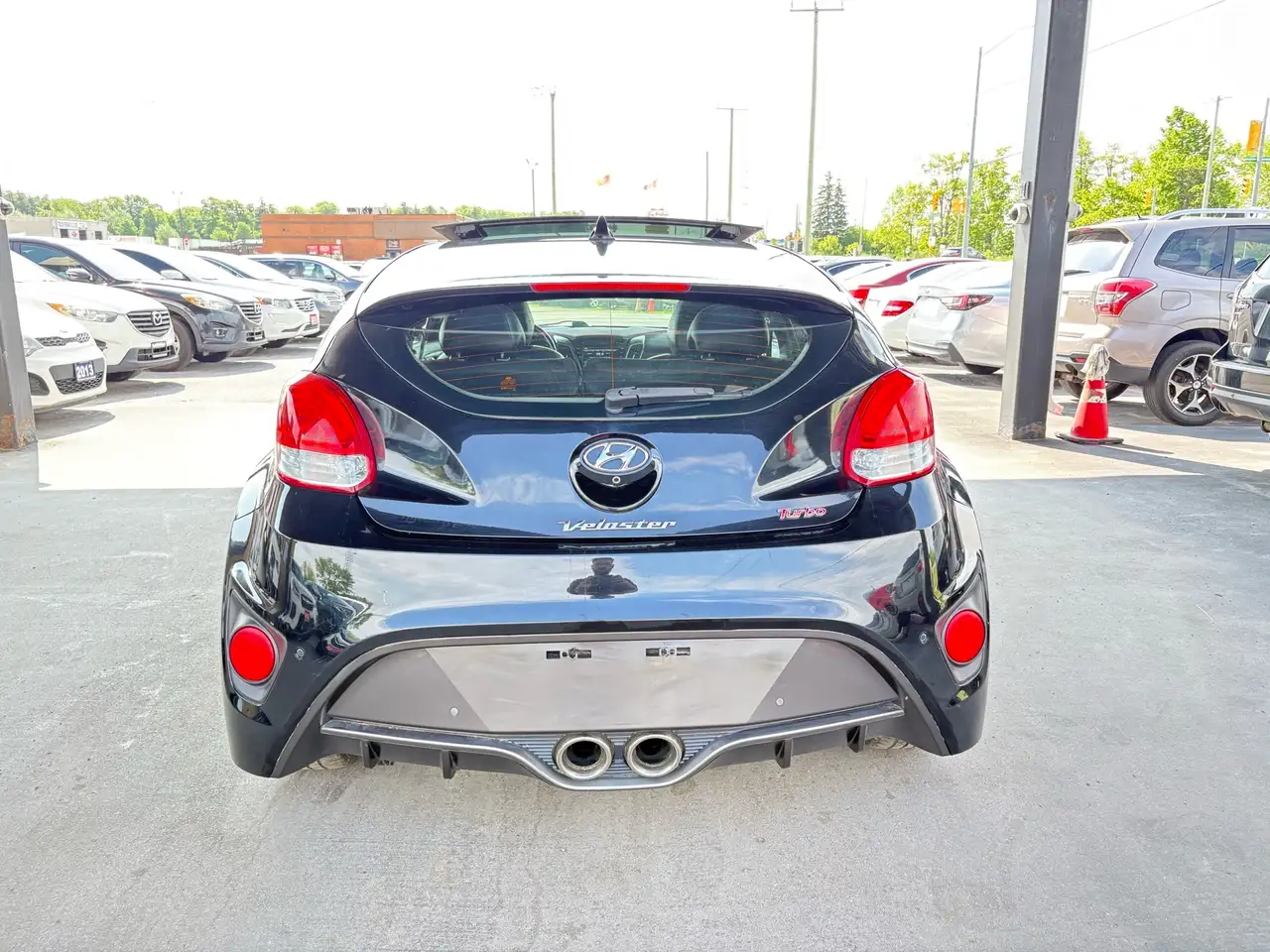 Hyundai VELOSTER снимка Hyundai VELOSTER