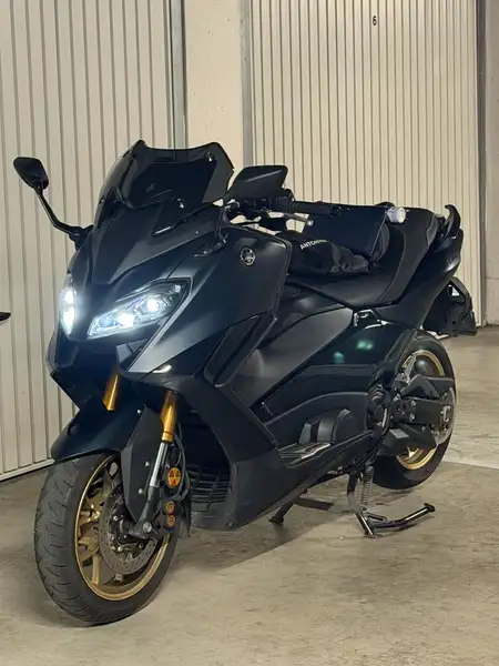Yamaha TMAX 560 - foto 3