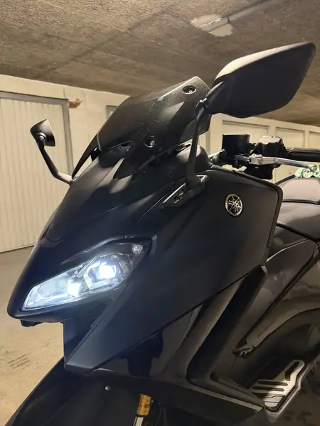 Yamaha TMAX 560 - foto 6