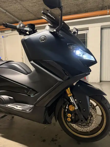 Yamaha TMAX 560 - foto 5