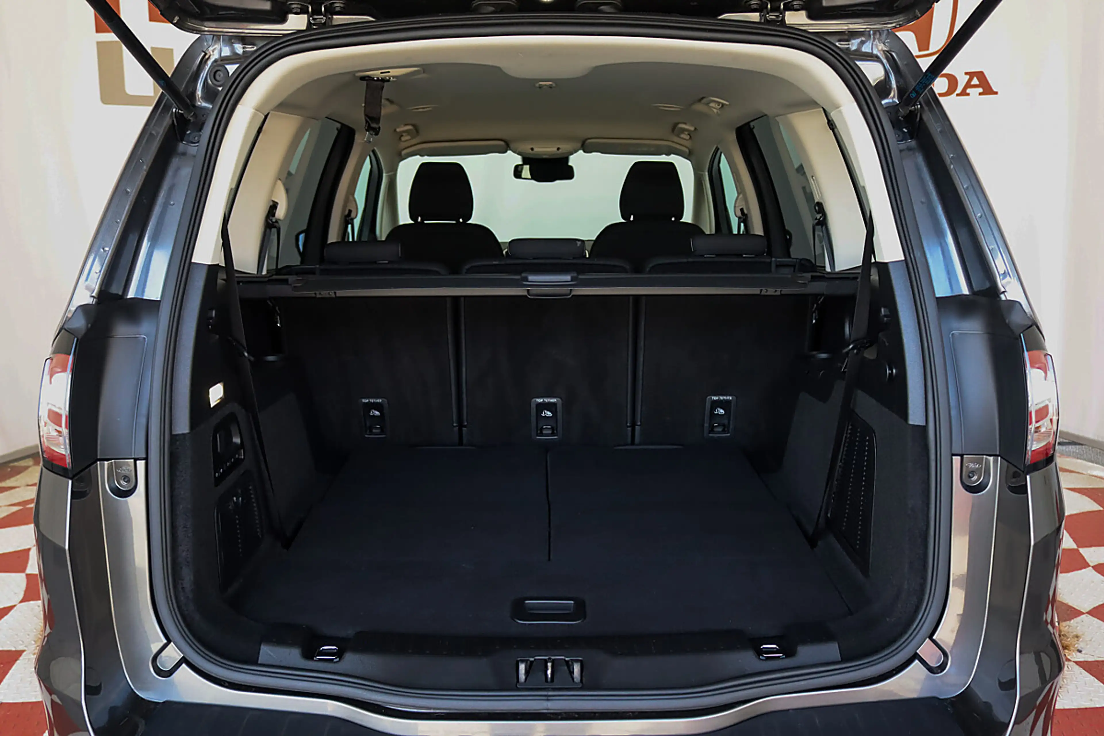 Ford Galaxy Titanium 7 SITZE netto 24.150.- — photo 14