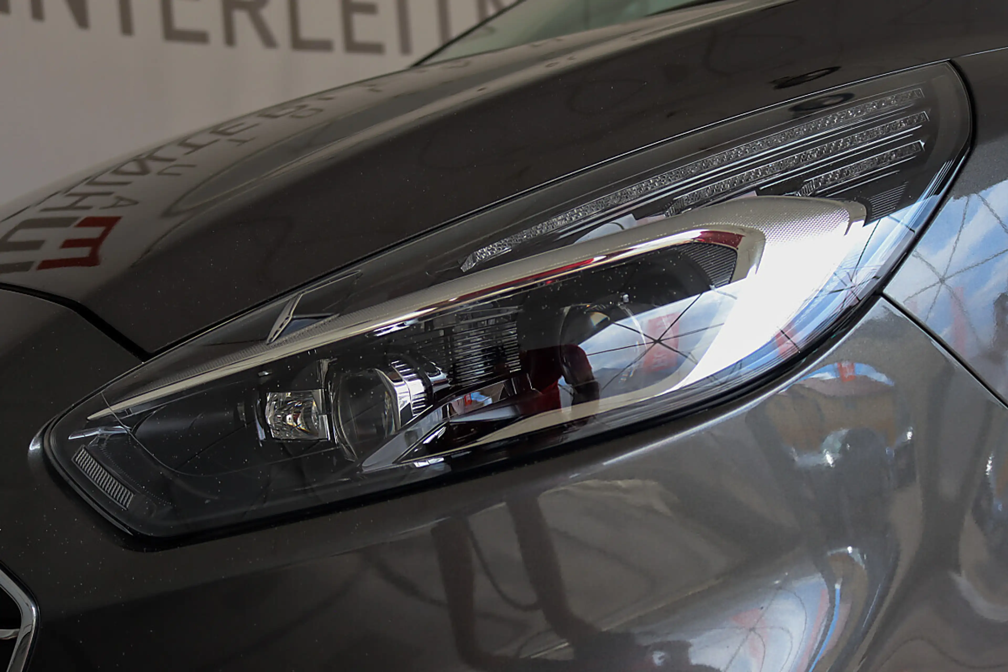 Ford Galaxy Titanium 7 SITZE netto 24.150.- — photo 4