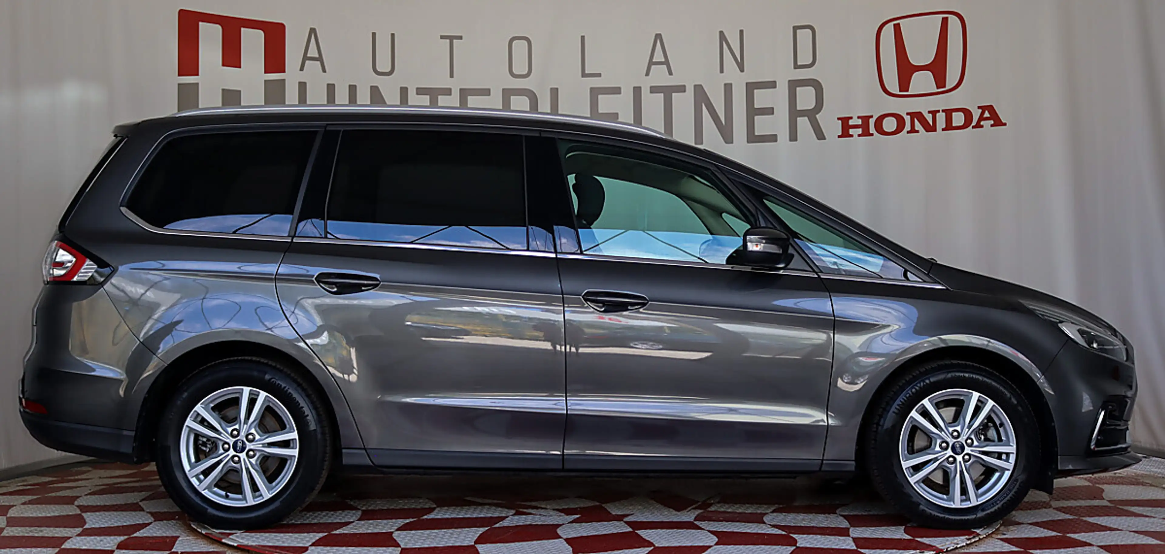 Ford Galaxy Titanium 7 SITZE netto 24.150.- — photo 8