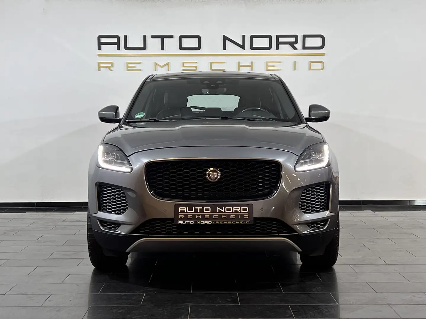 Jaguar E-Pace E-PACE D180 SE AWD*AHK*Black-Pack*ACC*14-Wege* Gris - 2
