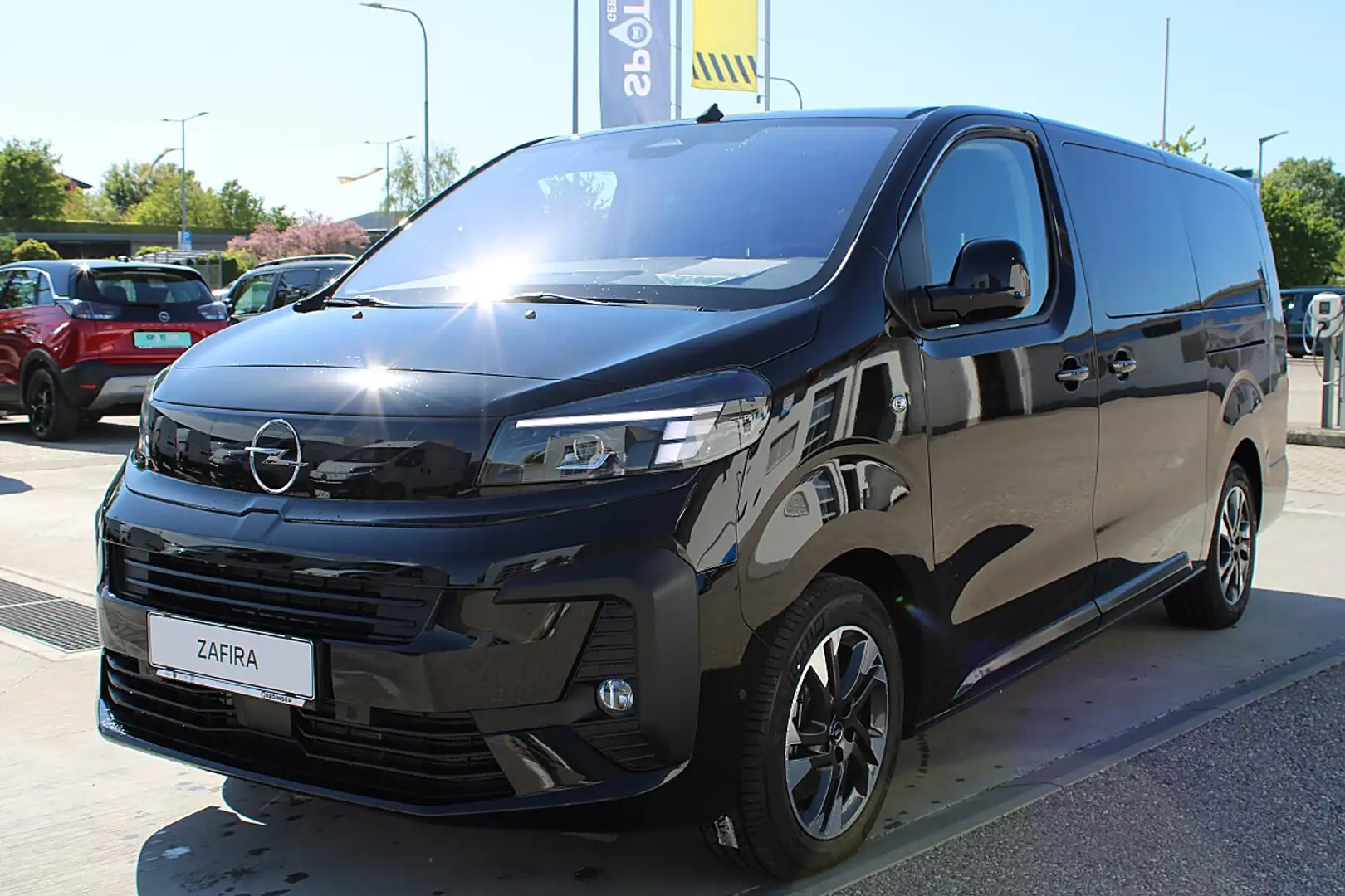 Opel Zafira 2,2 Diesel XL GS Aut. Schwarz - 1