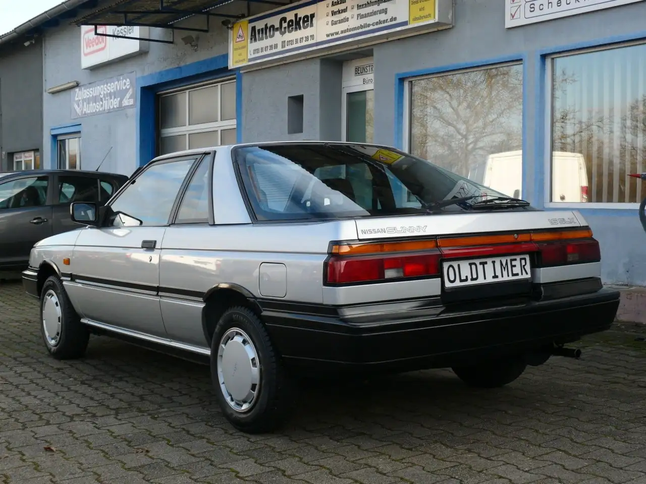 Nissan Sunny 1,6 SLX Coupe"Automatik"H-Zulassung"sauber, foto 3