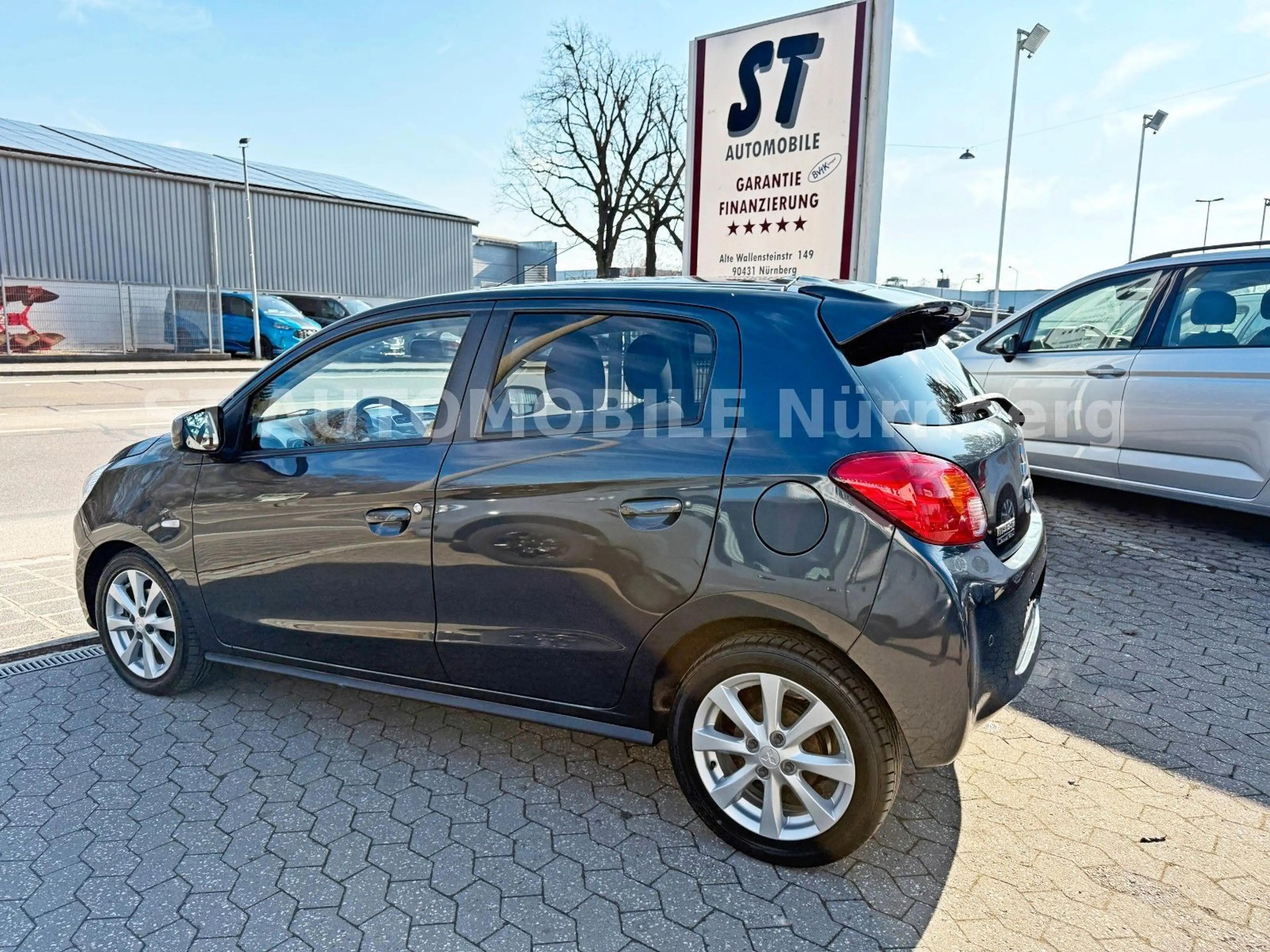 Mitsubishi Space Star Shine*AUTOMATIK*5-TÜR*PDC*KLIMAAUTO* — photo 4