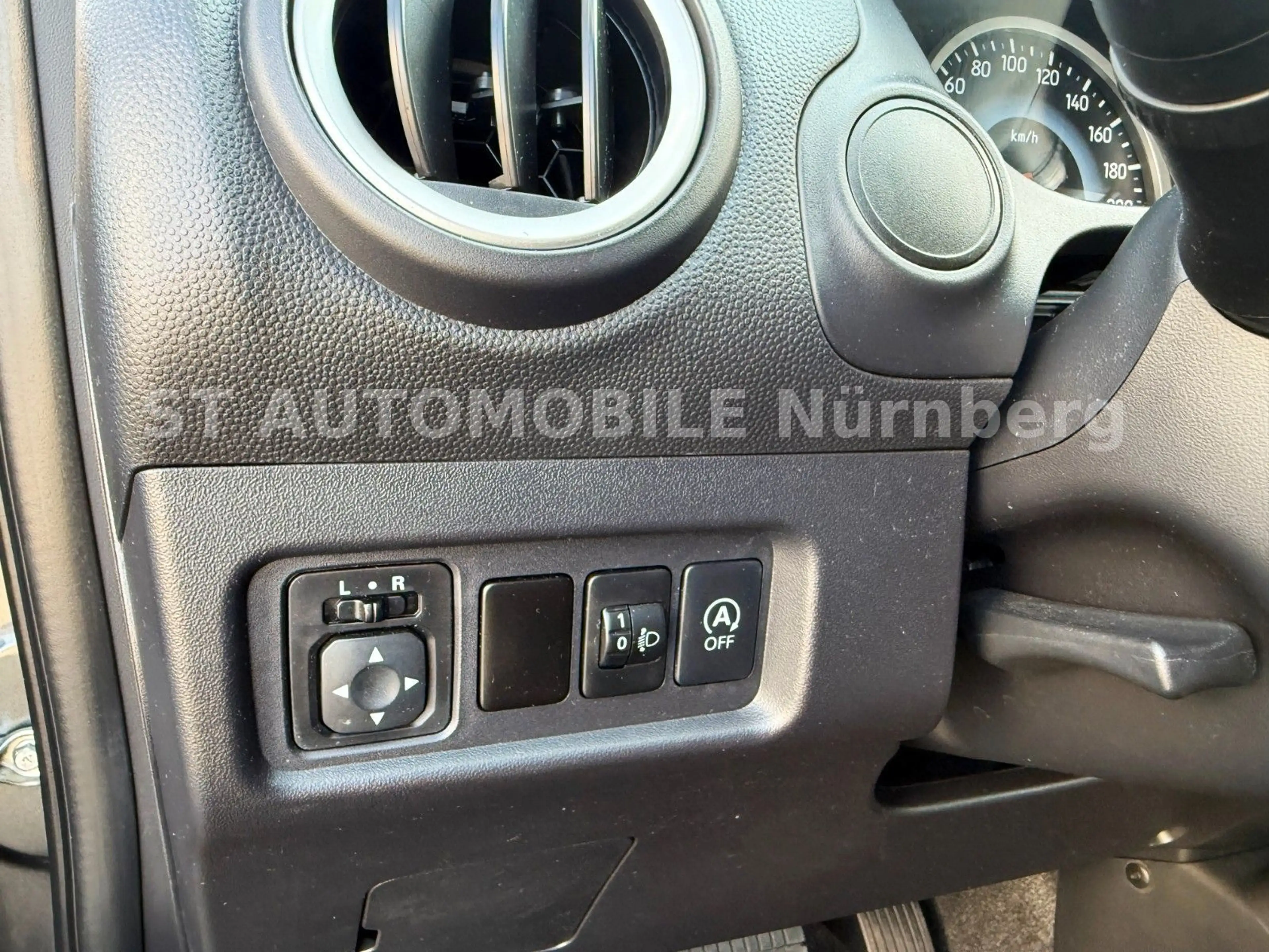 Mitsubishi Space Star Shine*AUTOMATIK*5-TÜR*PDC*KLIMAAUTO* — photo 11