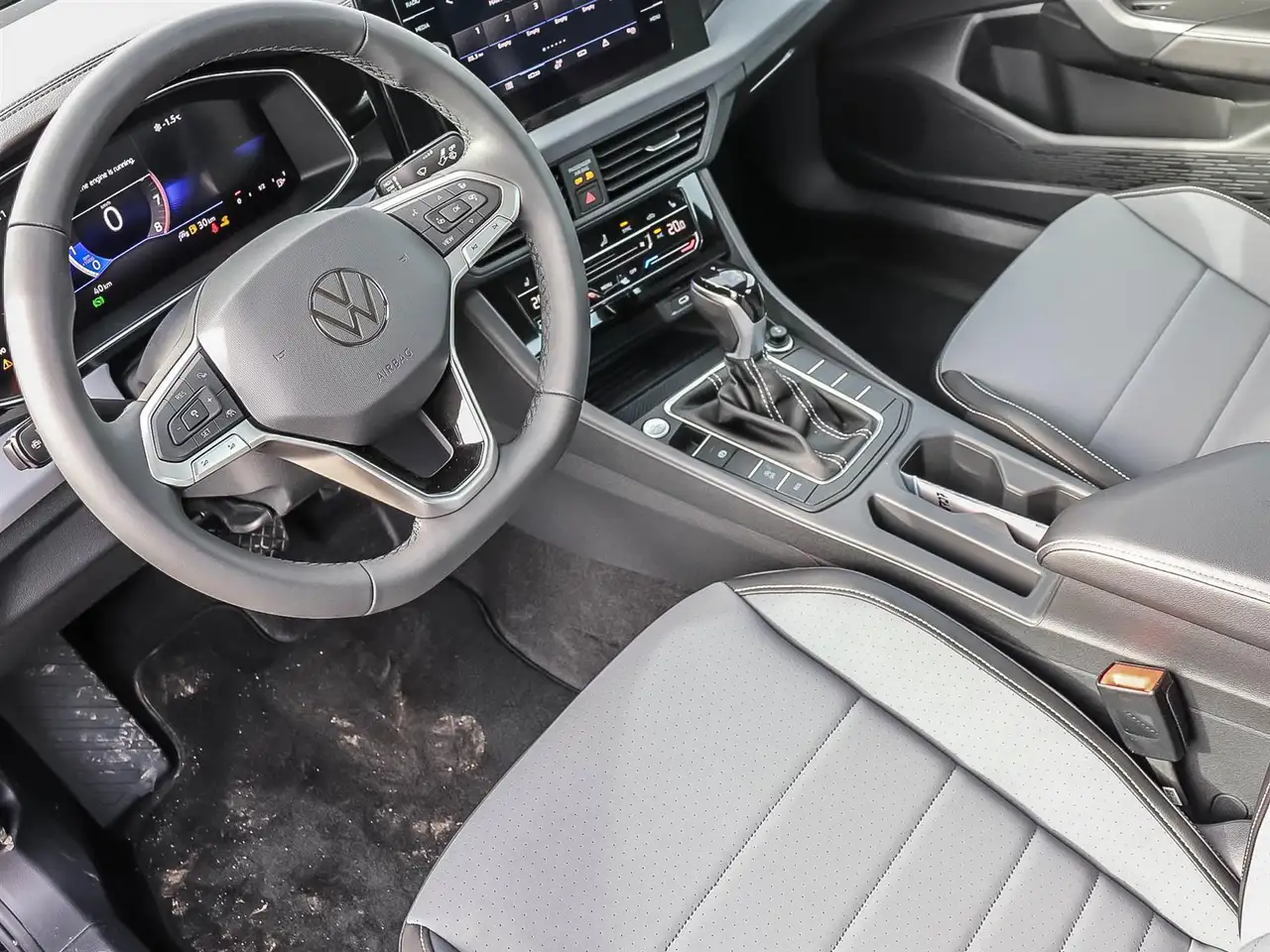 Volkswagen Jetta снимка Volkswagen Jetta