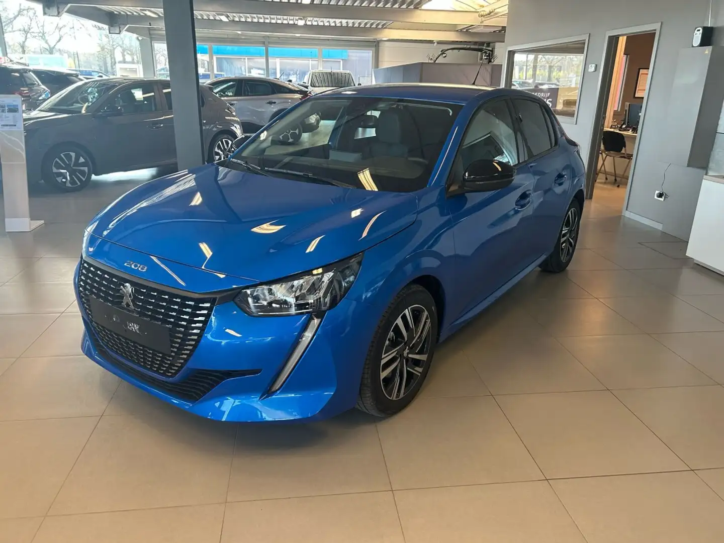 Peugeot 208 1.2 Turbo 100 pk Allure Bleu - 2
