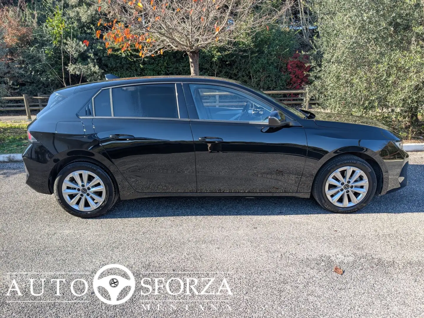 Opel Astra 1.5 Diesel Edition Automatica Berlina Tagliandata Nero - 2