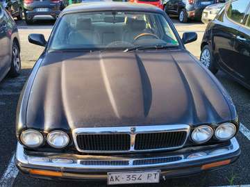 XJ6 4.0