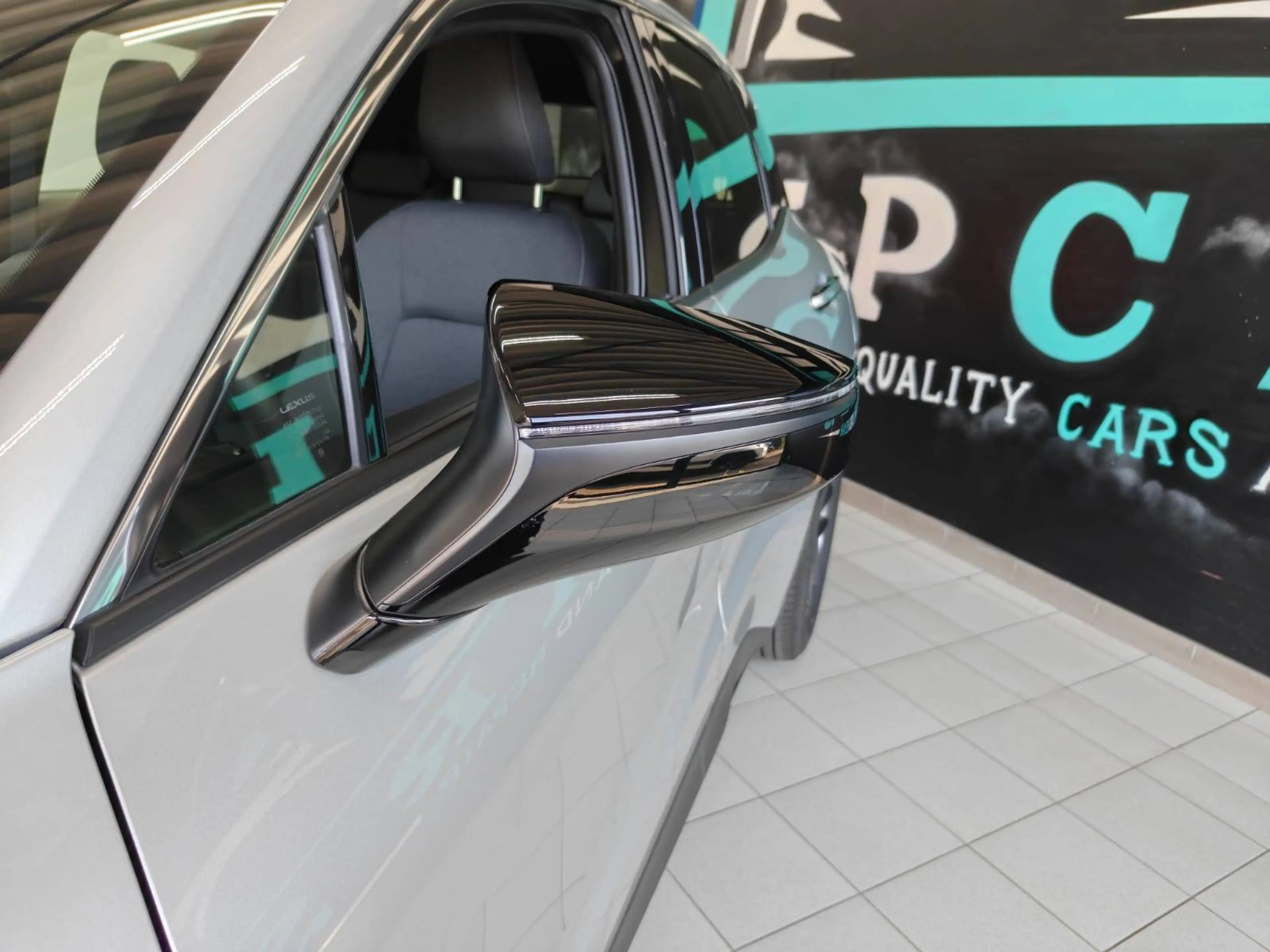 Lexus LBX LBX 1.5i FWD — photo 14