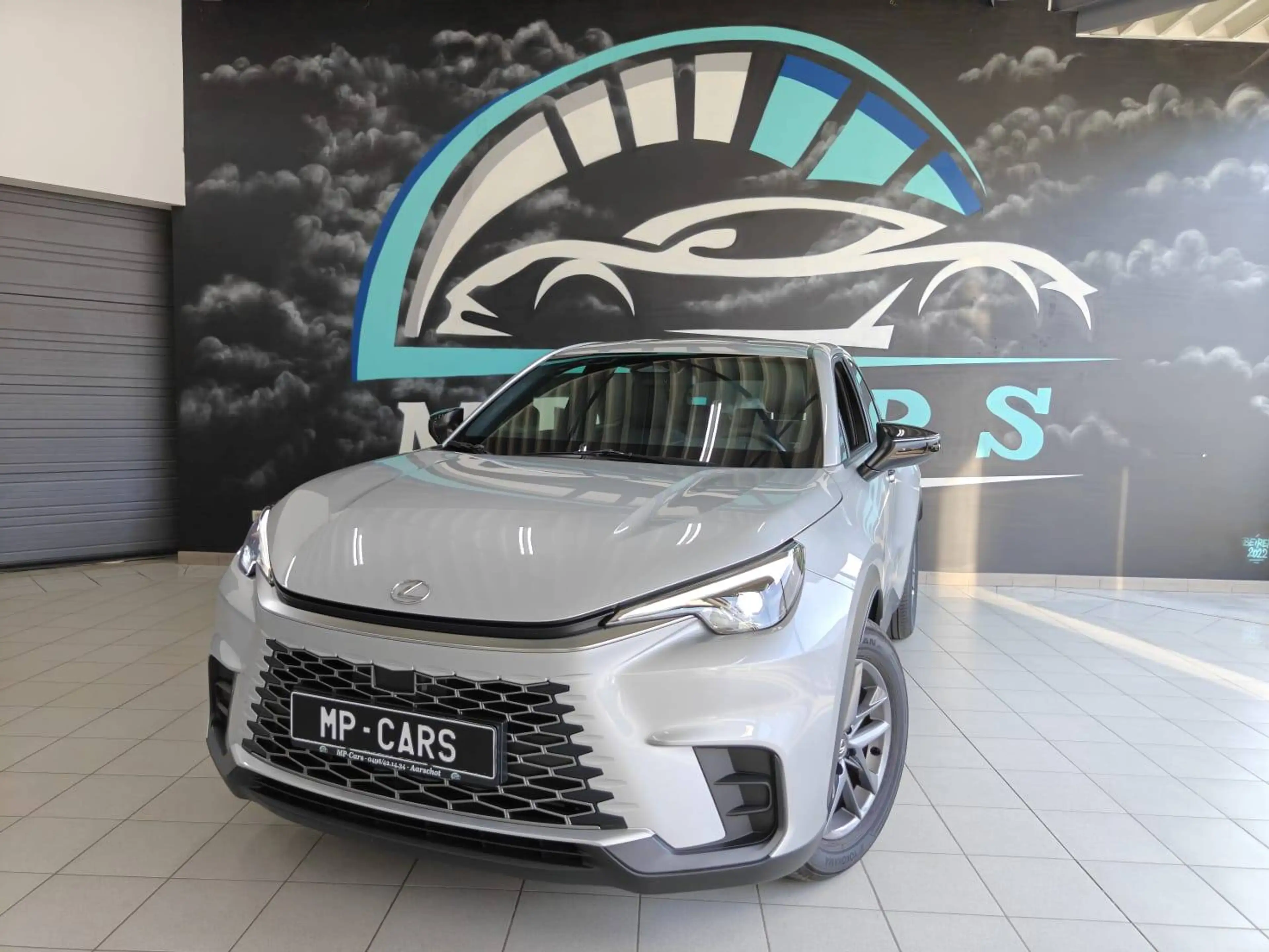 Lexus LBX LBX 1.5i FWD — photo 4