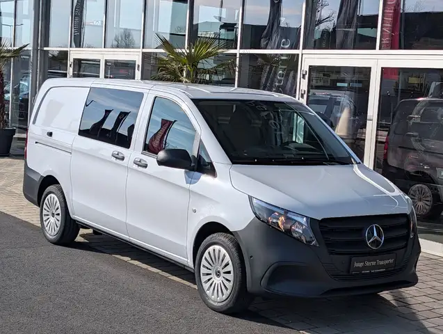 Mercedes-Benz Vito view 10