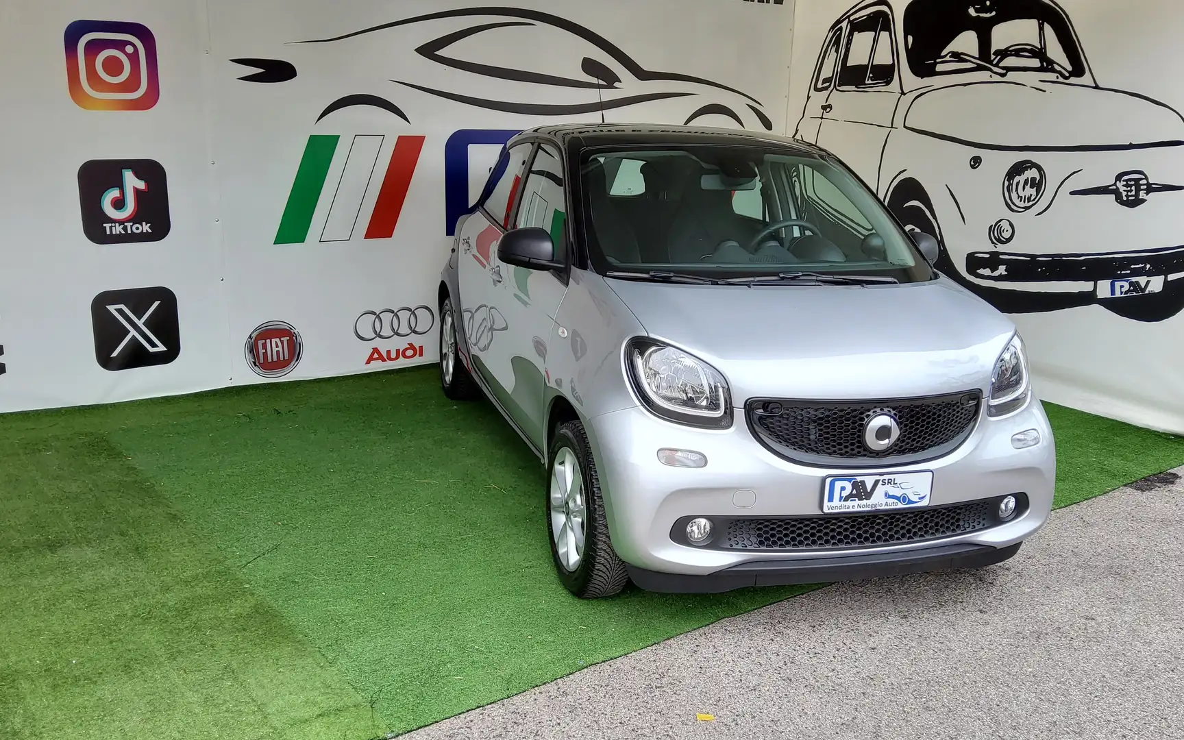 smart forFour Forfour 1.0 Passion 71cv twinamic my18 Argento - 2