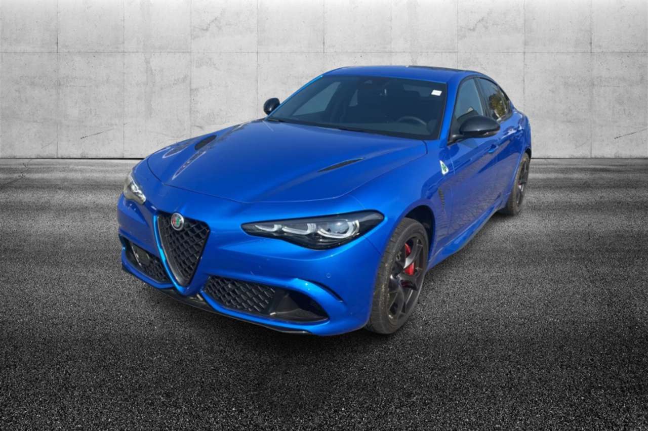 Alfa Romeo Giulia 2.9 T V6 AT8 Quadrifoglio