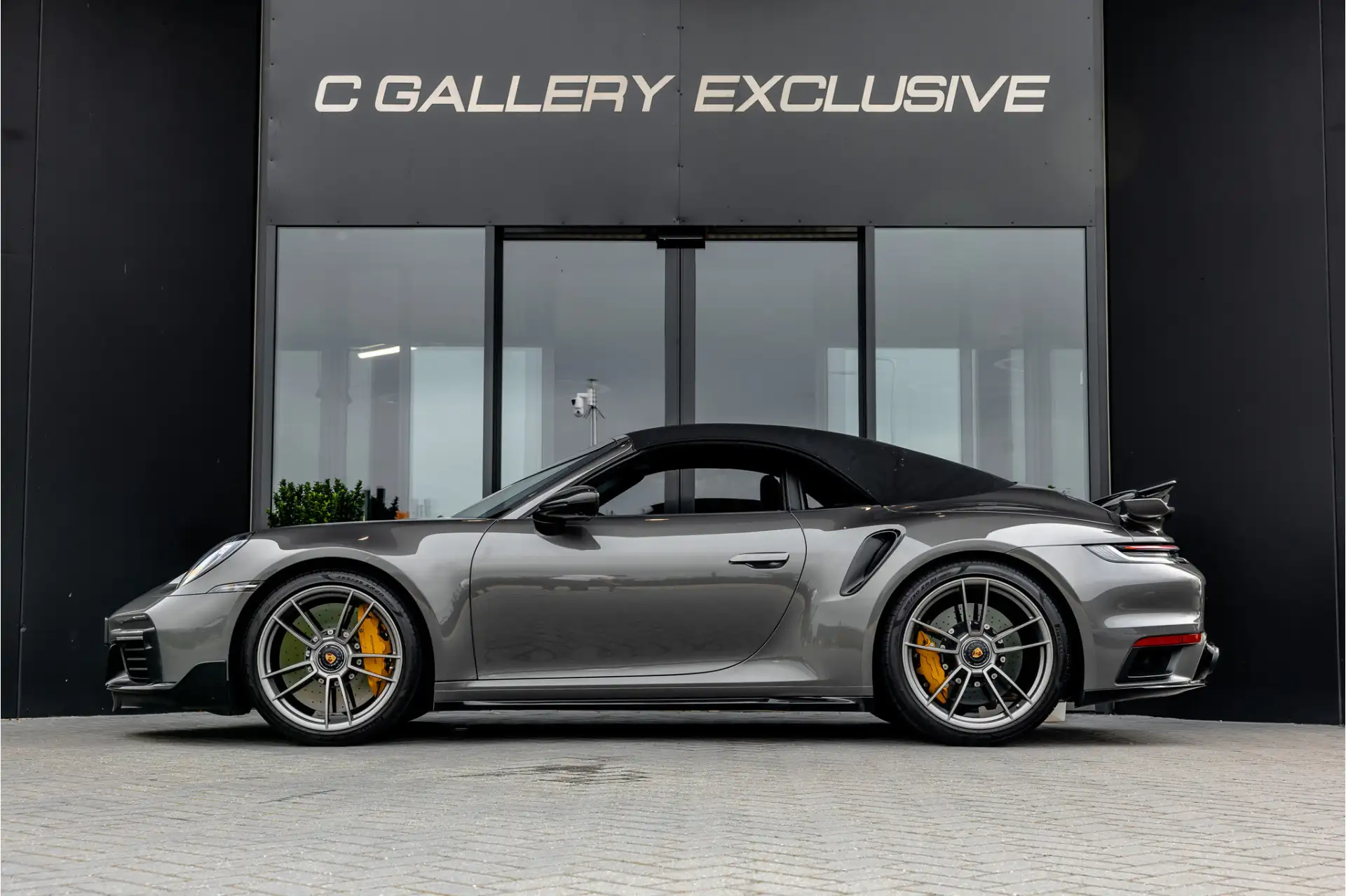 포르쉐 911 Turbo S Cabriolet 2021 건메탈 사진 6