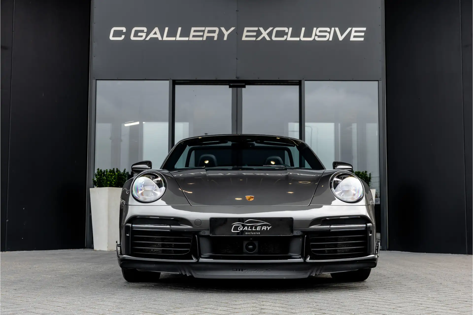 포르쉐 911 Turbo S Cabriolet 2021 건메탈 사진 2