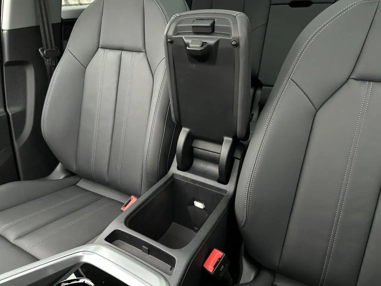 Audi Q5 снимка Audi Q5