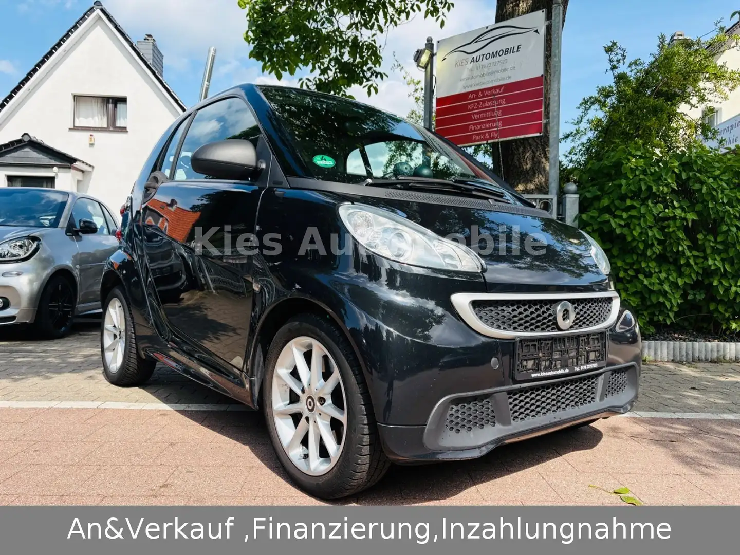 smart forTwo Passion 84Ps AUTOM/SERVO/PANO/KLIMA/ALU Schwarz - 1