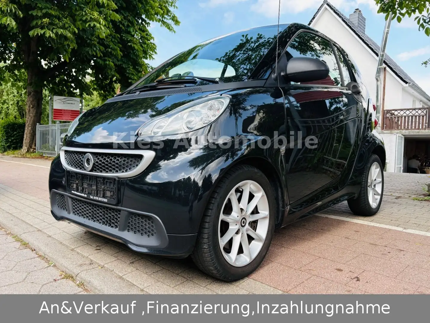 smart forTwo Passion 84Ps AUTOM/SERVO/PANO/KLIMA/ALU Schwarz - 2