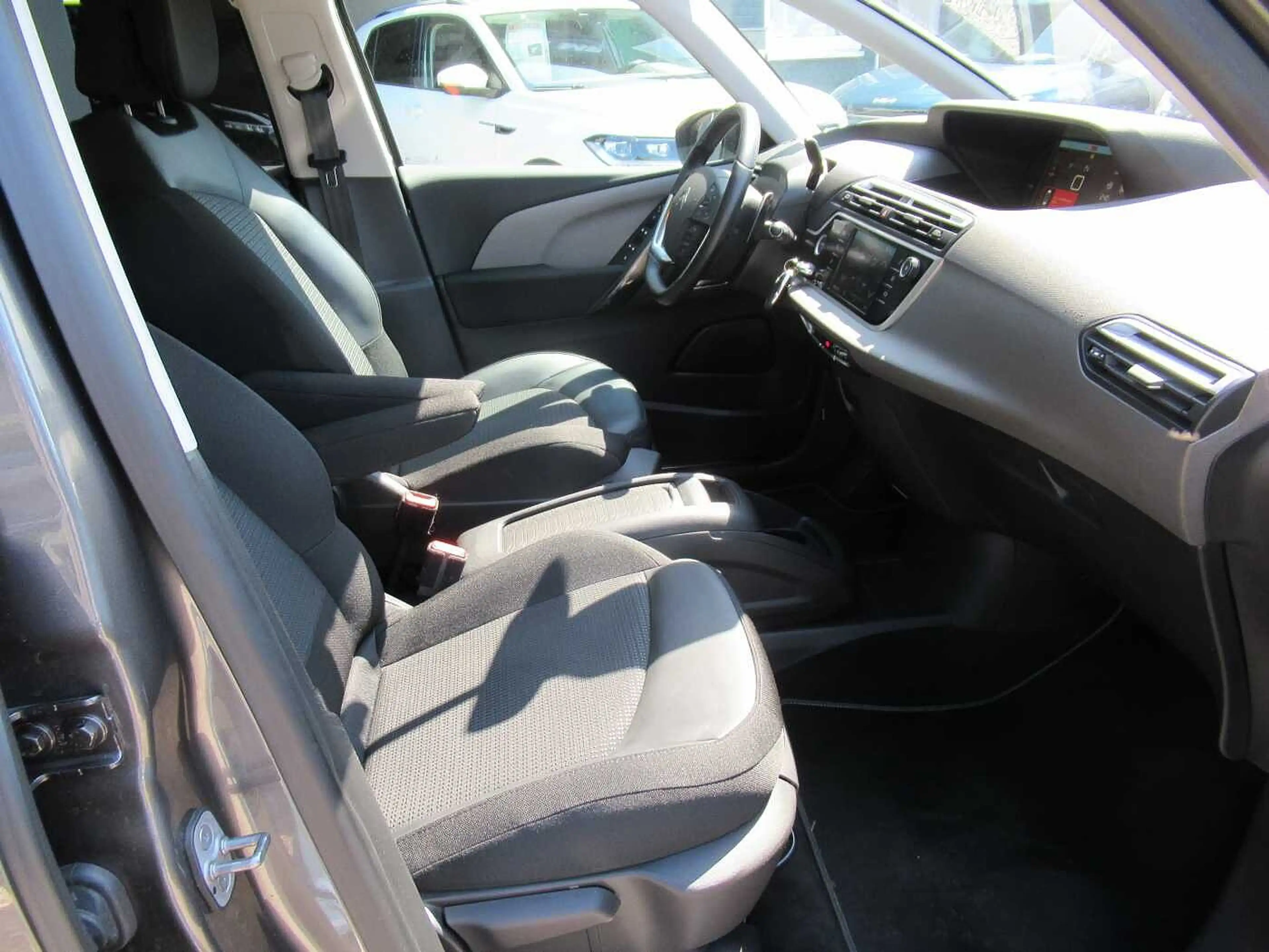 Citroen C4 SpaceTourer Grand SHINE PACK — photo 15