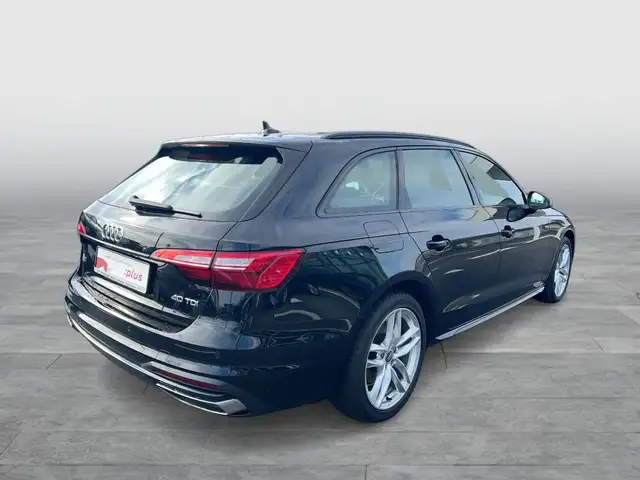 Audi A4 view 5