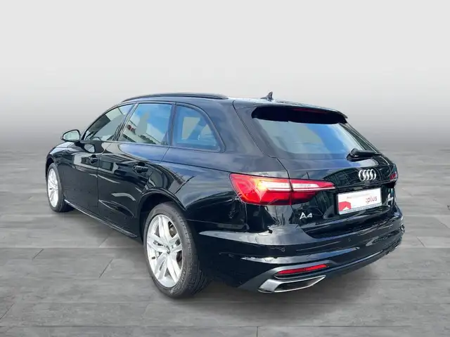 Audi A4 view 3