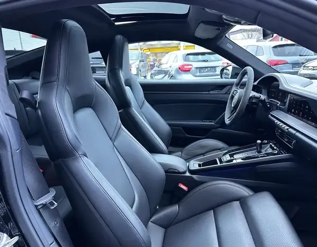 Porsche 911 992.2 Carrera GTS 3,6 T-Hybrid Ansicht 24