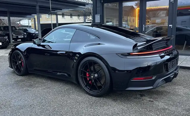 Porsche 911 992.2 Carrera GTS 3,6 T-Hybrid Ansicht 40