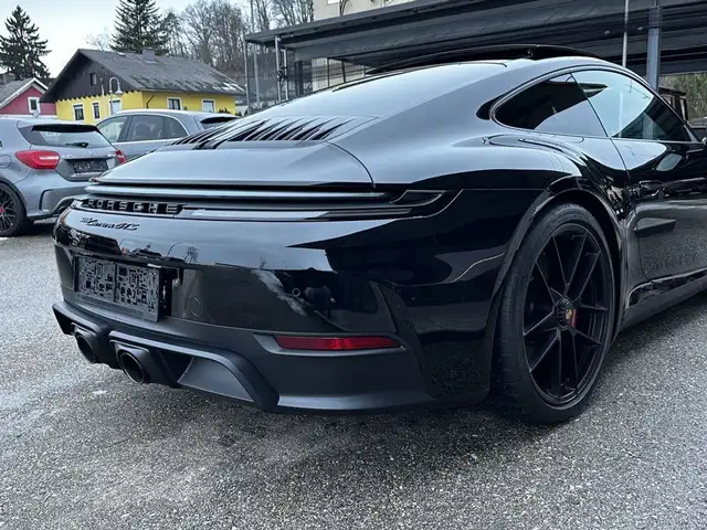 Porsche 911 992.2 Carrera GTS 3,6 T-Hybrid Ansicht 14