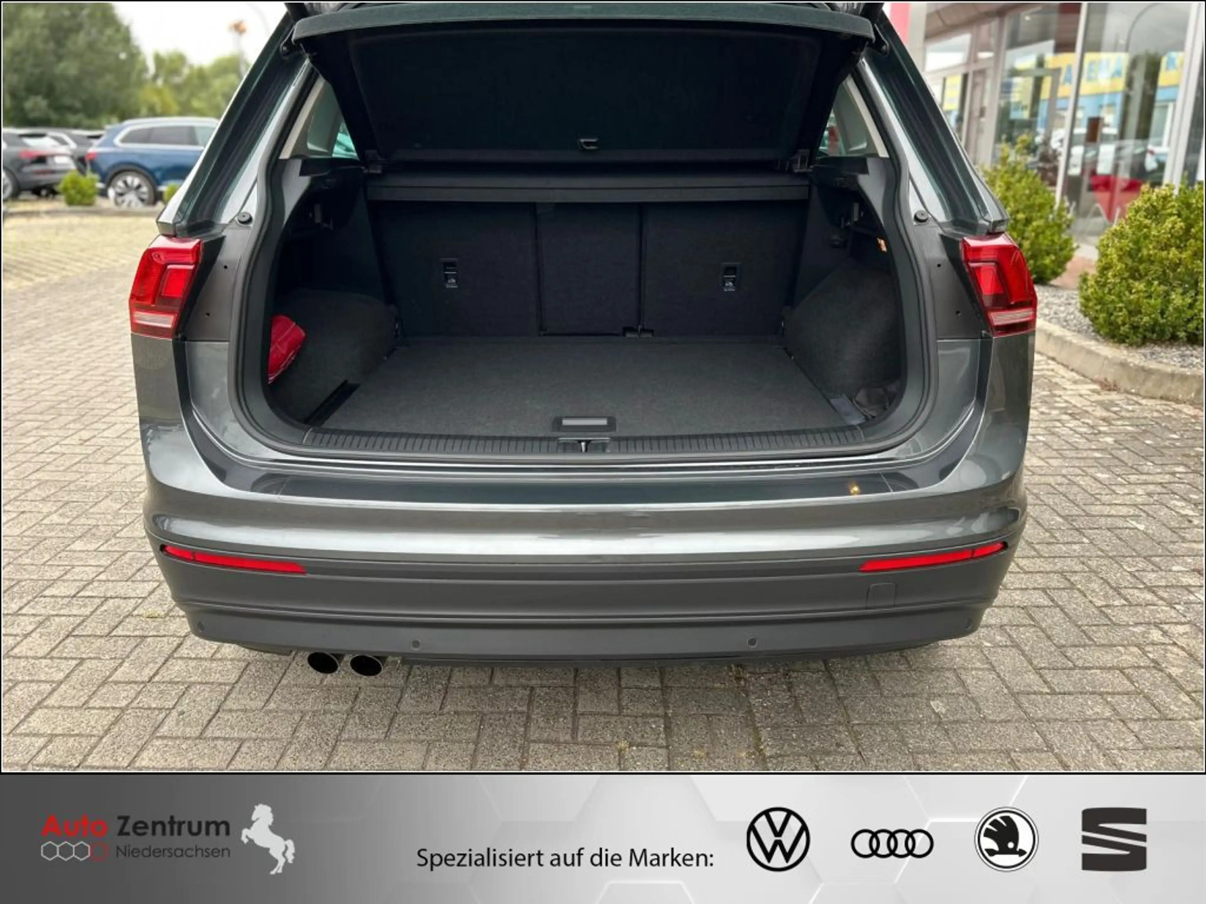 Volkswagen Tiguan 1.5 TSI ACT AZN-Haus-Förderung* RENTNER - IQ.DRIVE — photo 9