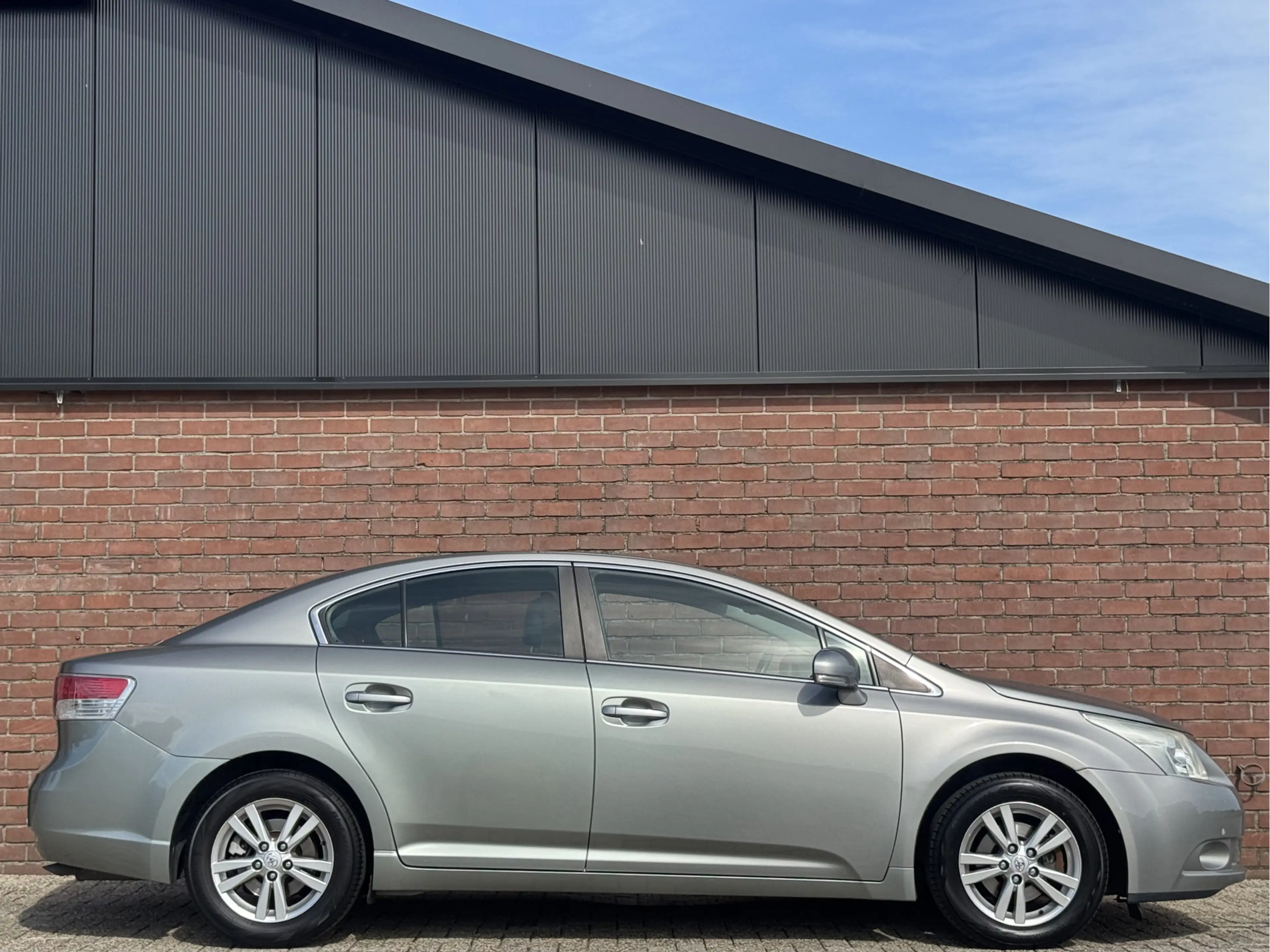 Toyota Avensis 2.0 VVTI DYNAMIC BUSINESS SPECIAL | NL-AUTO! — photo 7