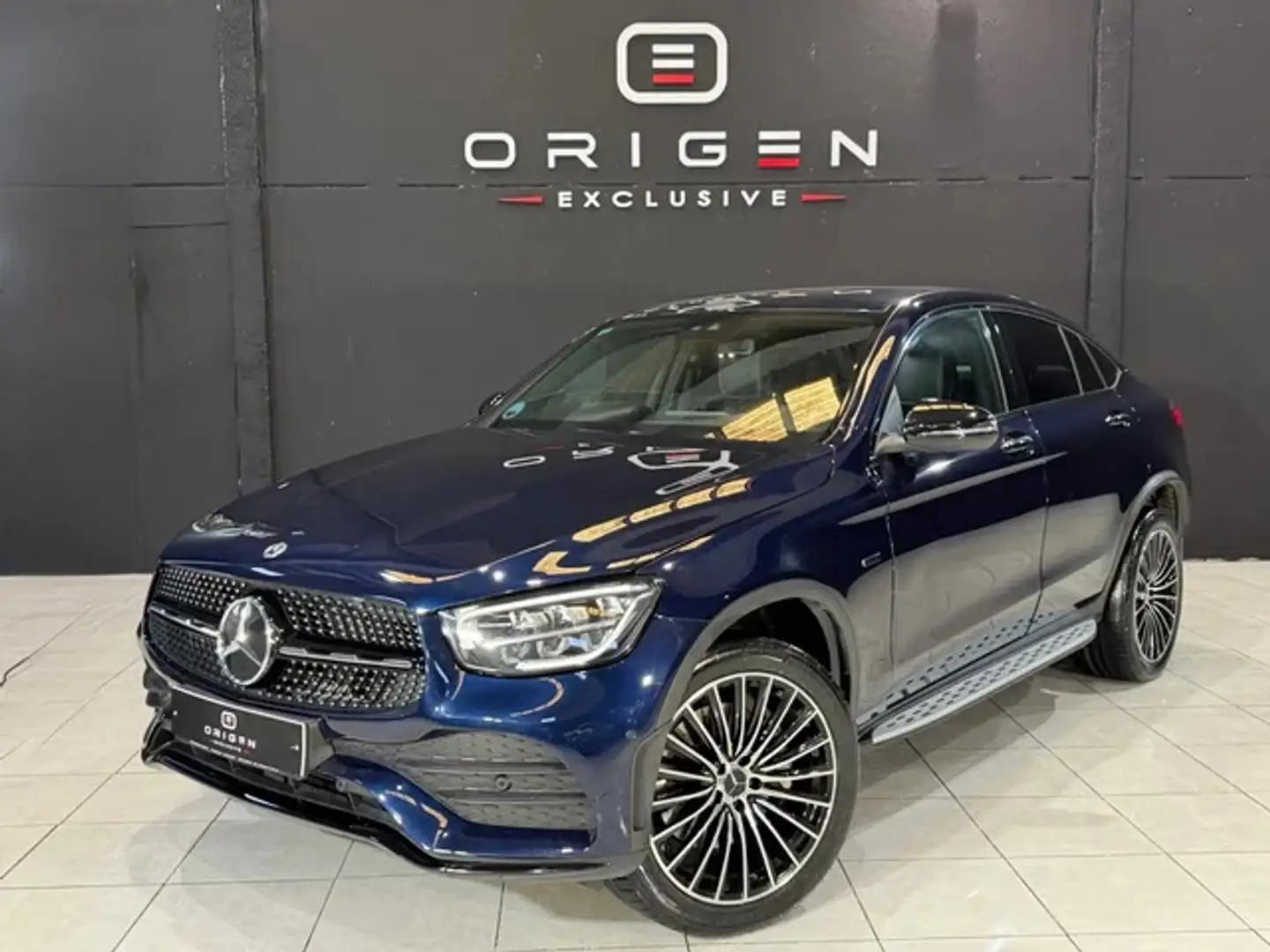 Mercedes-Benz GLC 300 Coupé 300e 4Matic Azul - 1