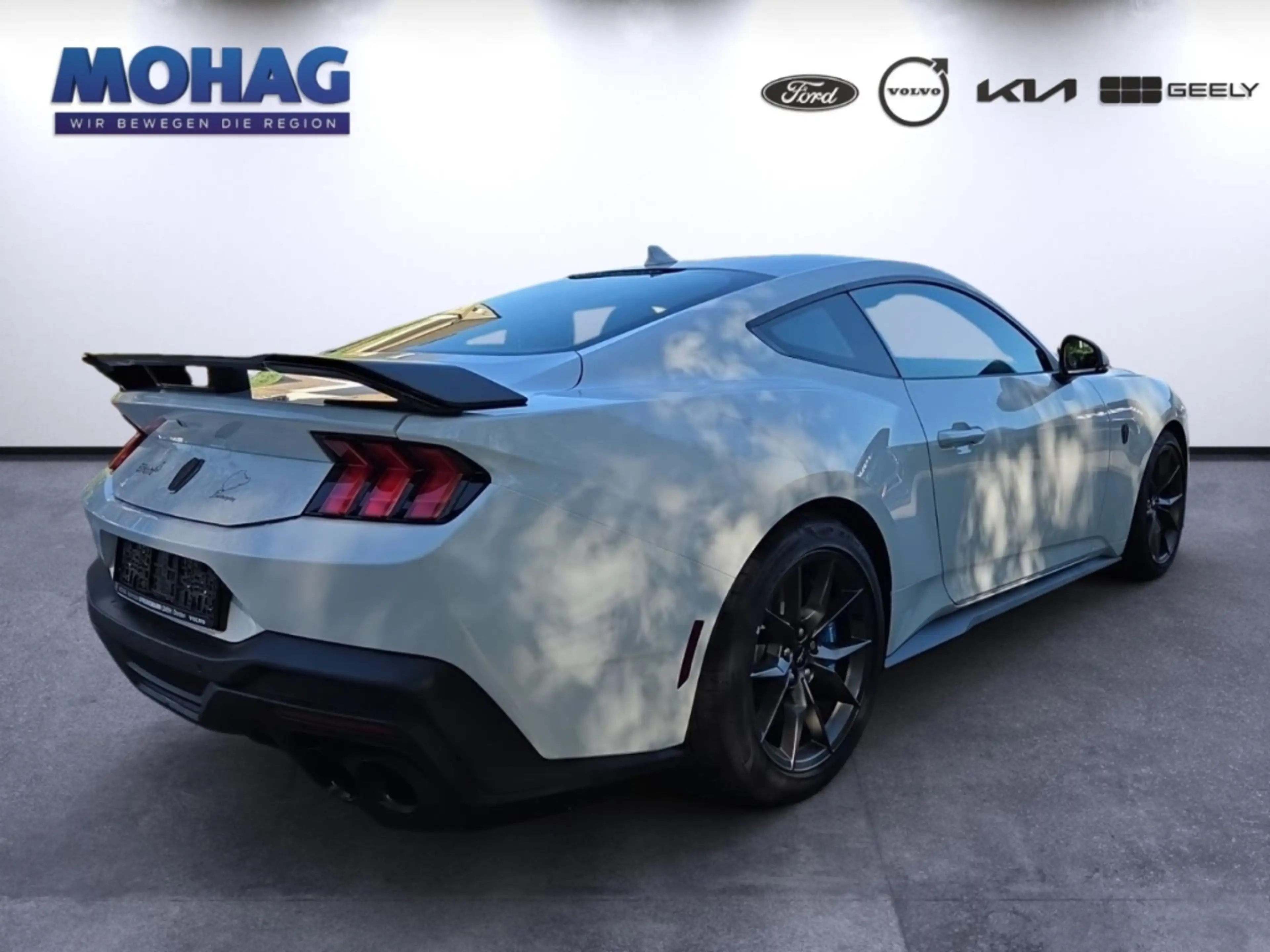 Ford Mustang 5.0L V8 Dark Horse RECARO MagneRide ACC B&O — photo 3