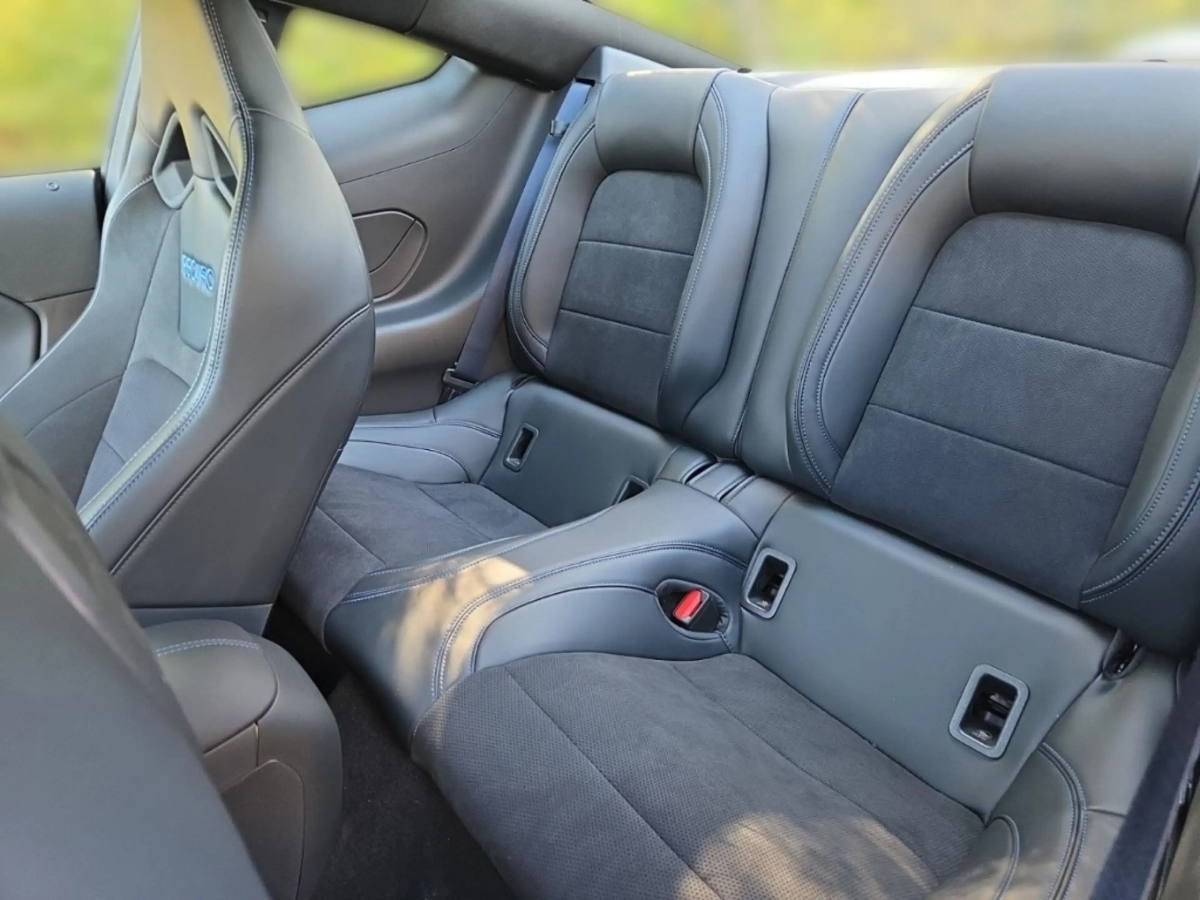 Ford Mustang 5.0L V8 Dark Horse RECARO MagneRide ACC B&O — photo 11