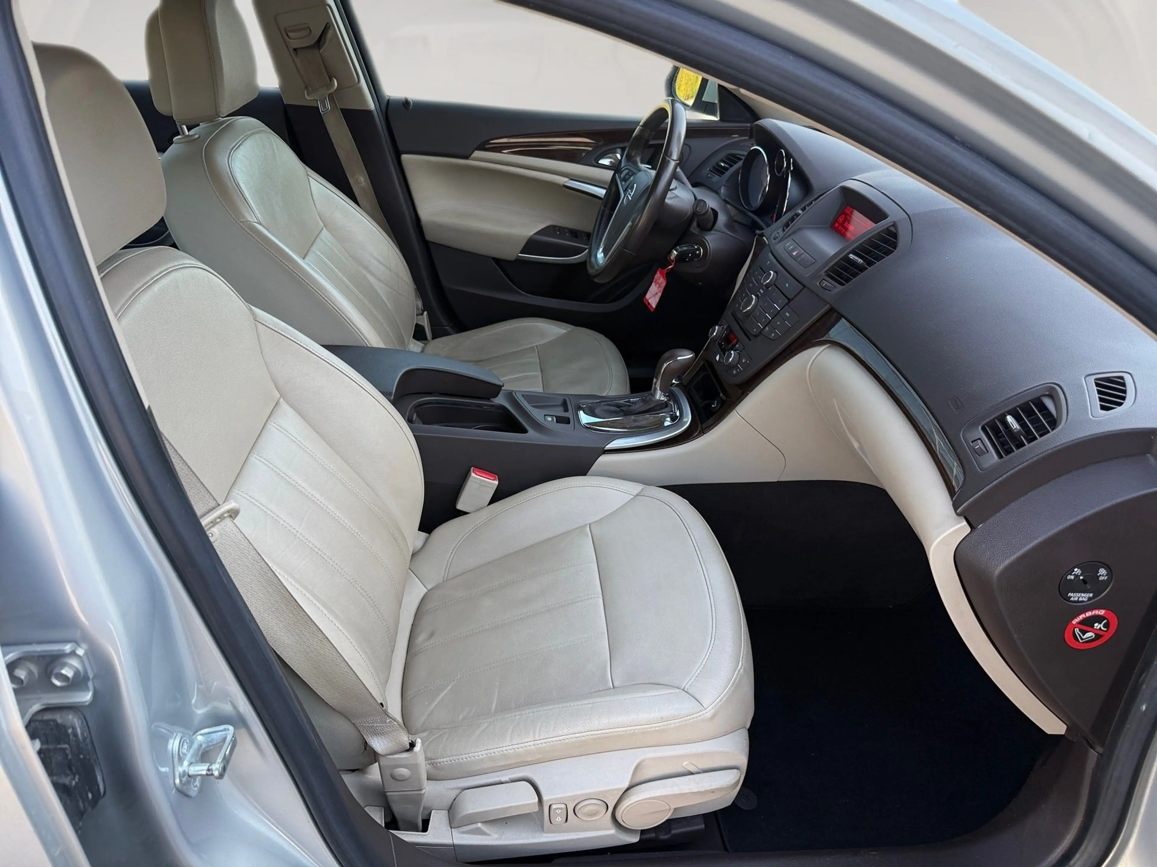 Opel Insignia 2,0 CDTI Automatik Pickerl bis 03/2027 — photo 13