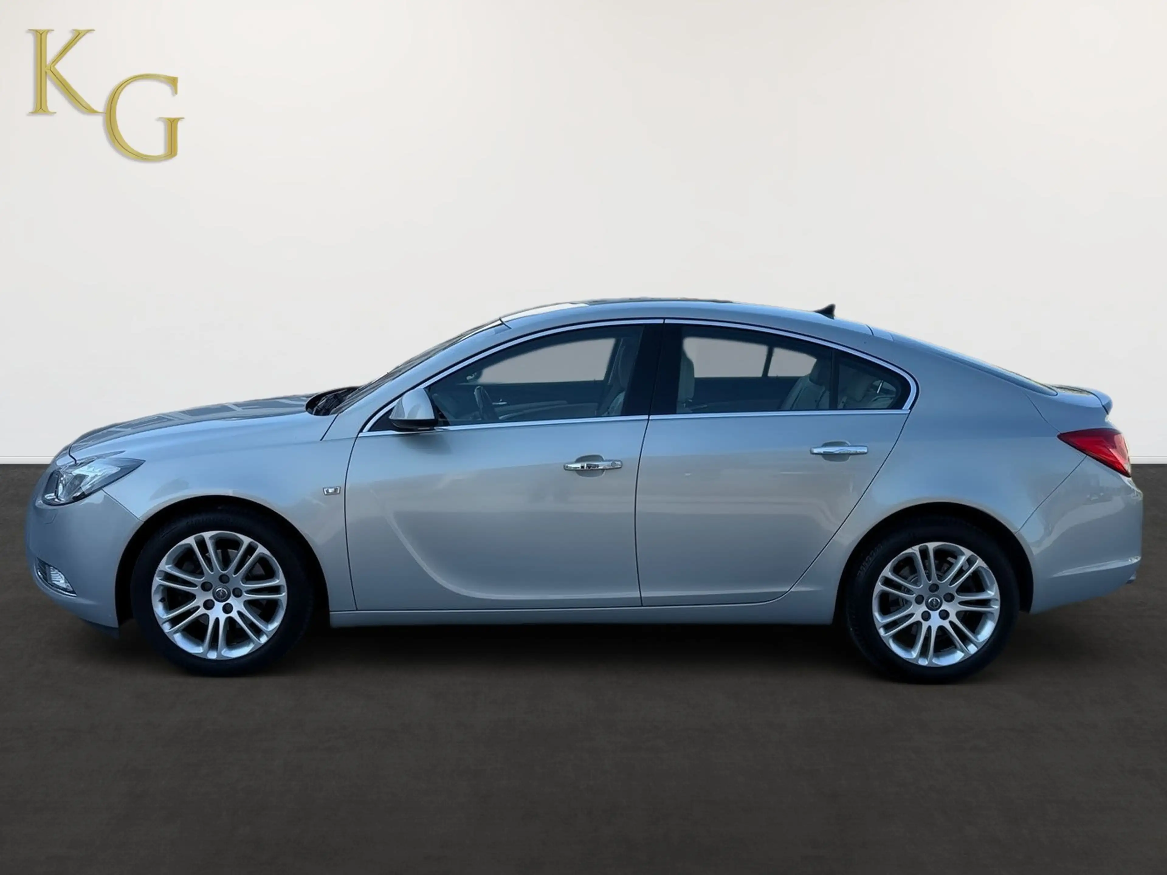 Opel Insignia 2,0 CDTI Automatik Pickerl bis 03/2027 — photo 3