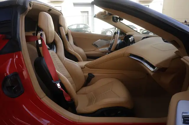 Chevrolet Corvette view 13