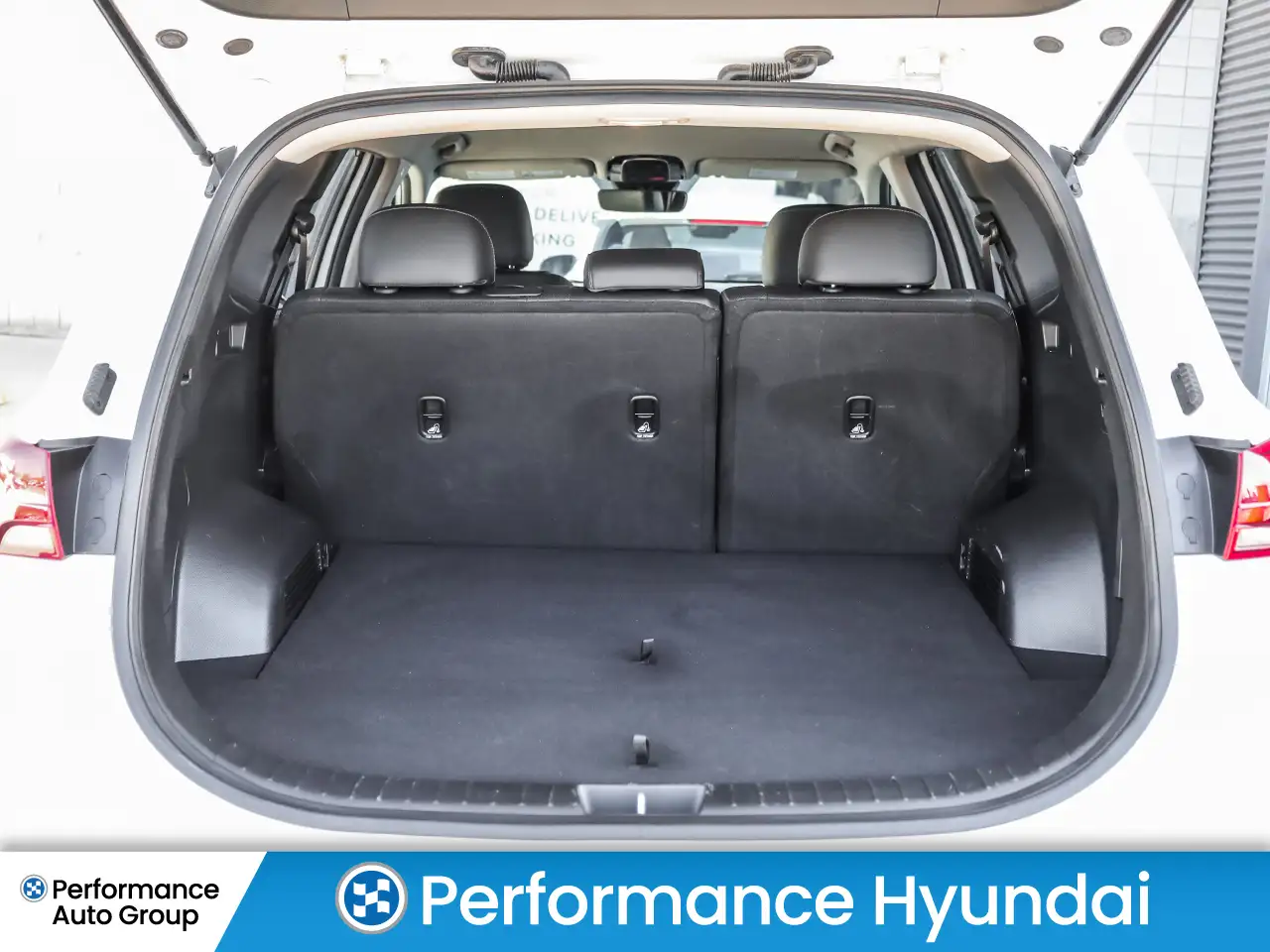 Hyundai SANTA FE снимка Hyundai SANTA FE