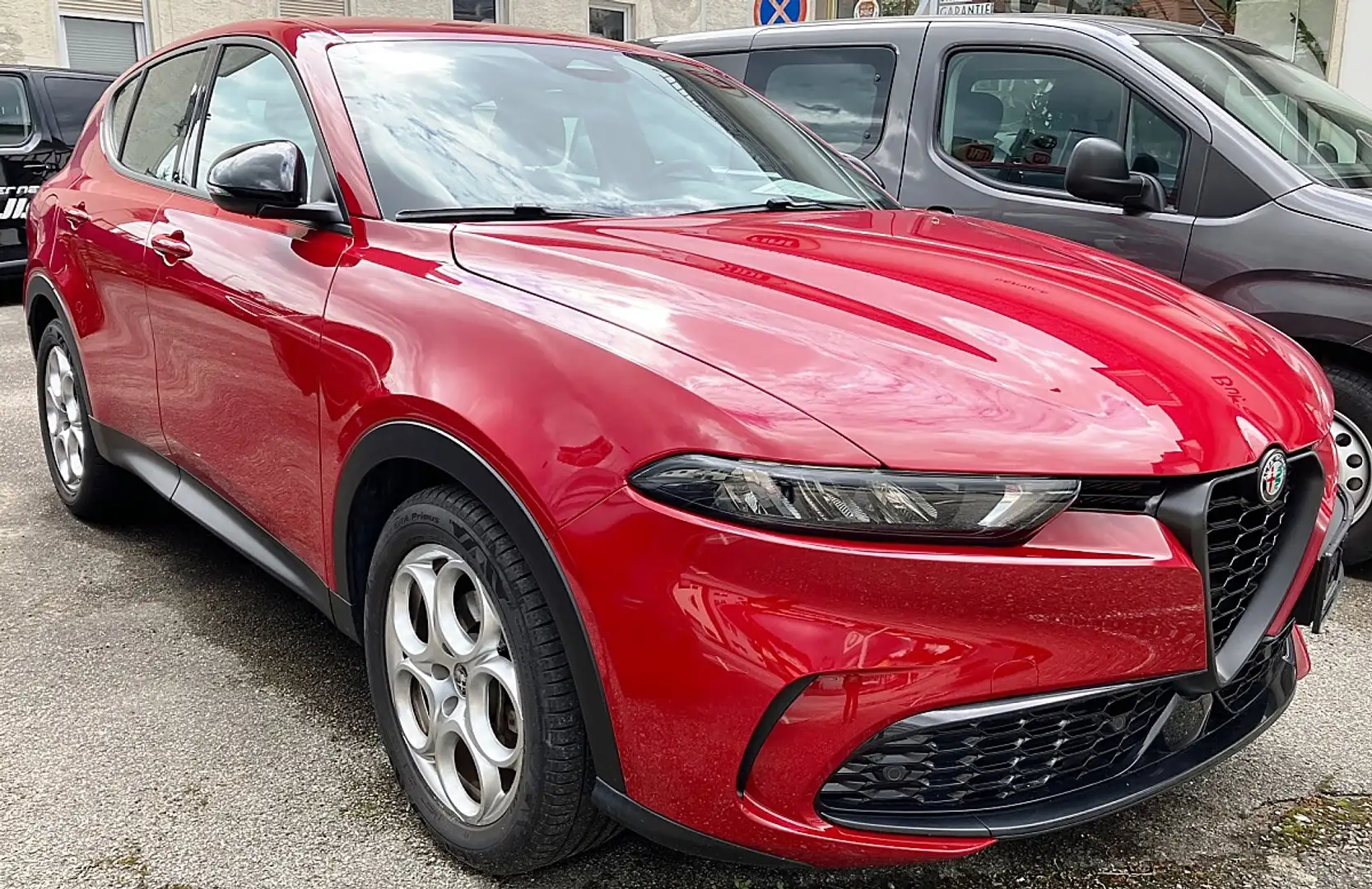 Alfa Romeo Tonale Sprint 1.5 T4 48V MHEV FGT DCT Rot - 1