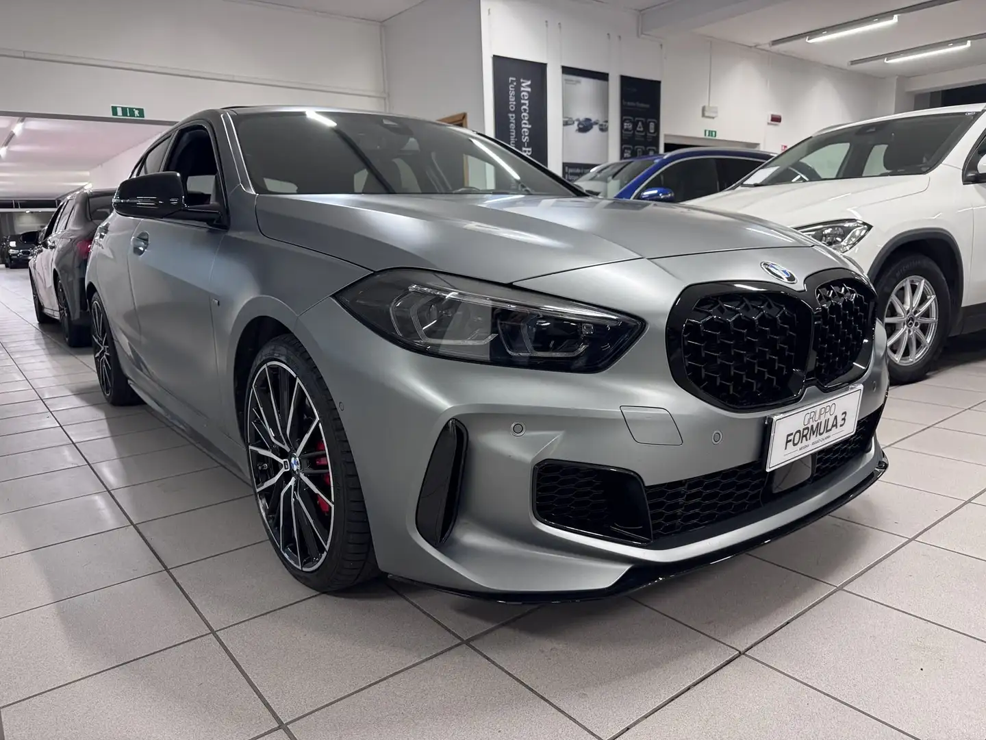 BMW 135 M 135 xDrive MSport Pro Gris - 2