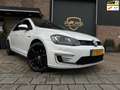 Volkswagen Golf GTE Volkswagen Golf 1.4 TSI DSG Hybride 150PK Panorama Wit - thumbnail 1