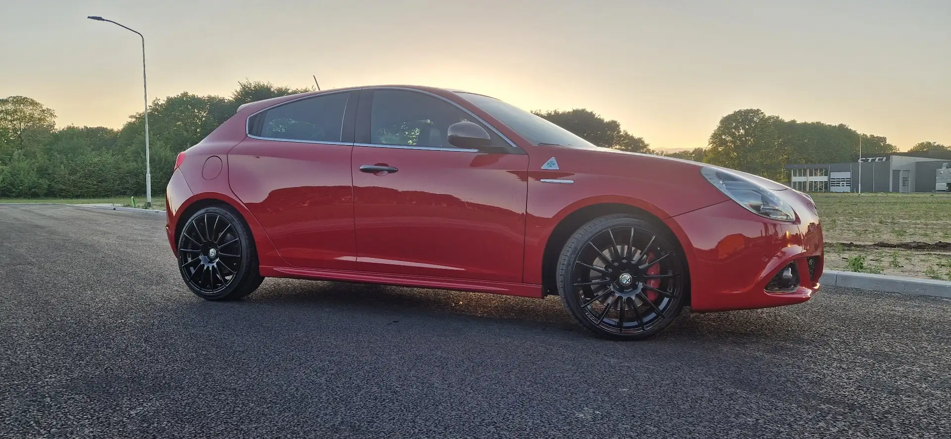 Alfa Romeo Giulietta 1.7 TBi Quad. V. Rood - 2