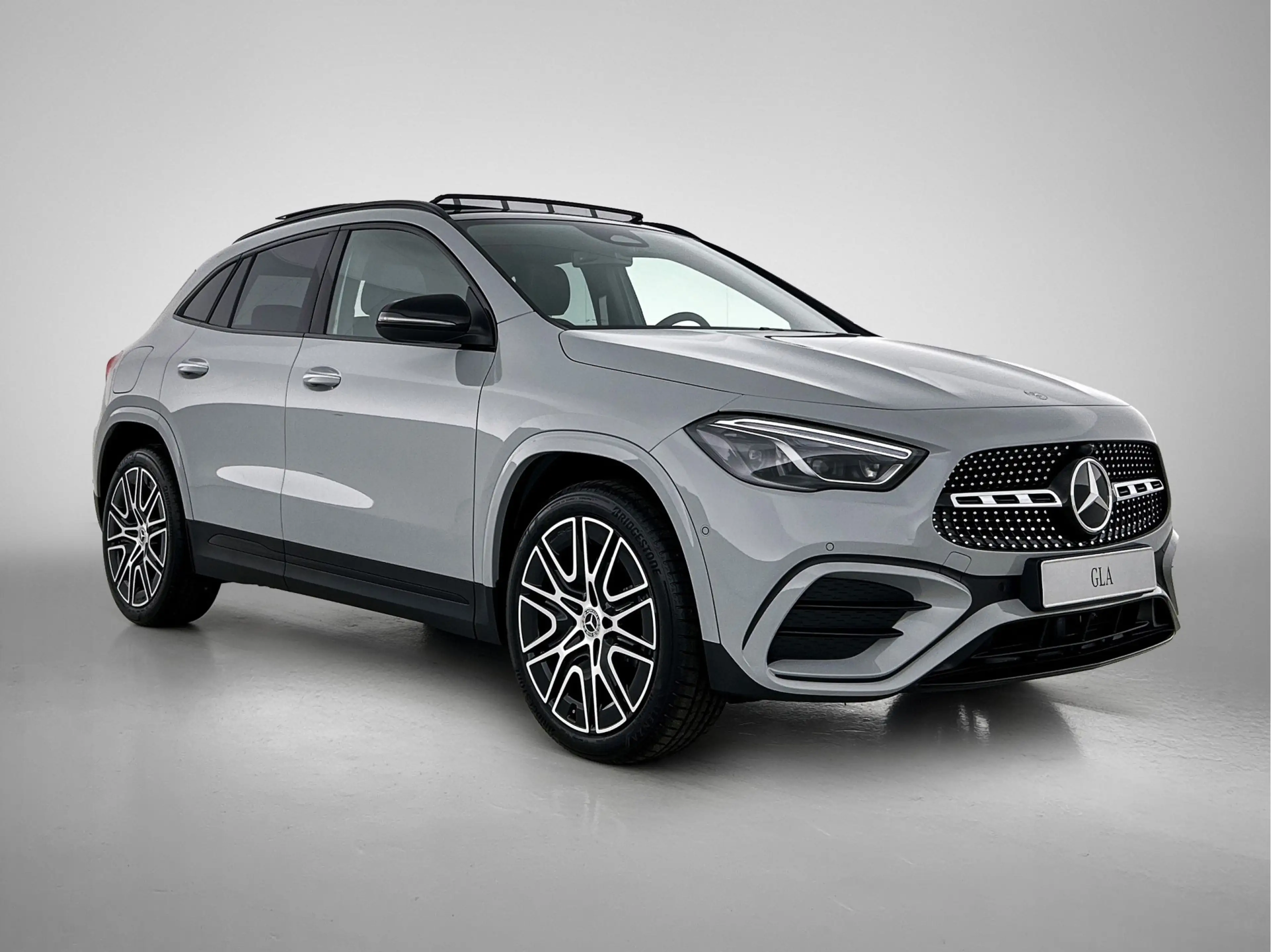 Mercedes-Benz GLA 250 e 140 Year Edition | Plus pakket | Nightpakket | T — photo 13