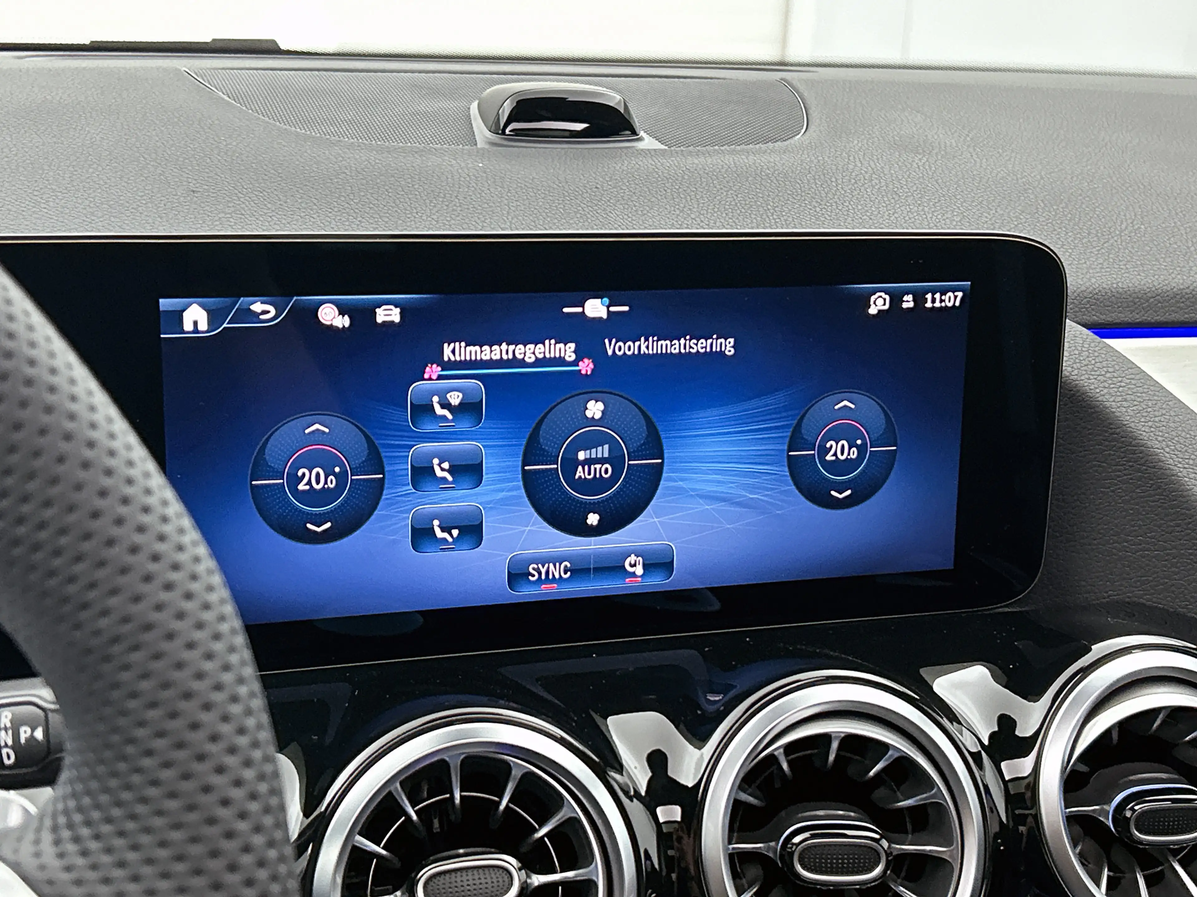 Mercedes-Benz GLA 250 e 140 Year Edition | Plus pakket | Nightpakket | T — photo 9