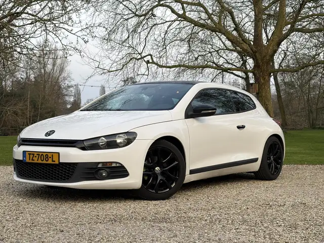 Volkswagen Scirocco 1.4 TSI Sport *Dealer onderhouden*APK 5/2027*