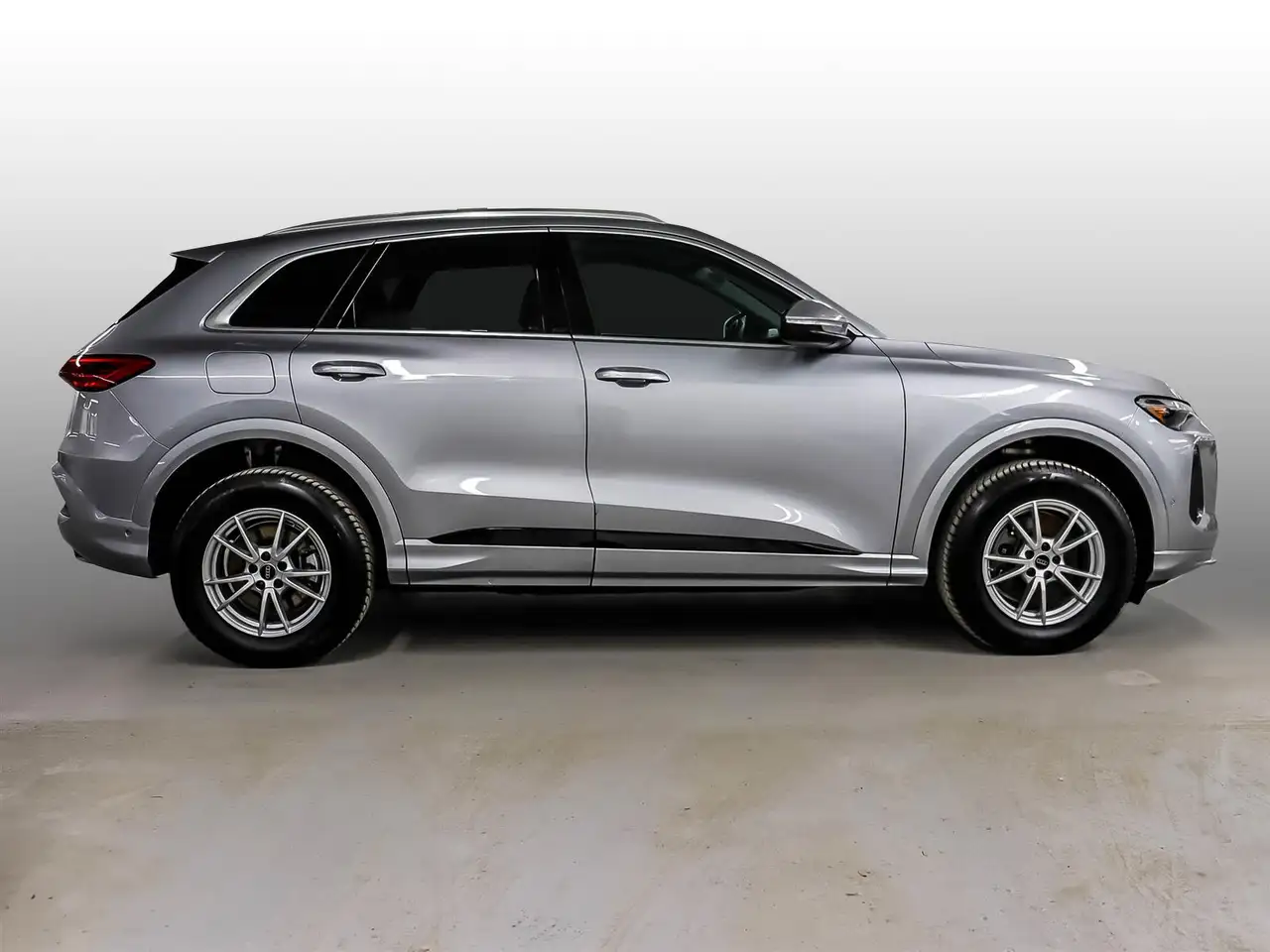 Audi Q5 снимка Audi Q5